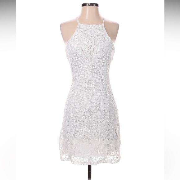 Francescas White Caylee Lace Mini Dress w/ Spaghetti Straps, SZ Small - Picture 3 of 11